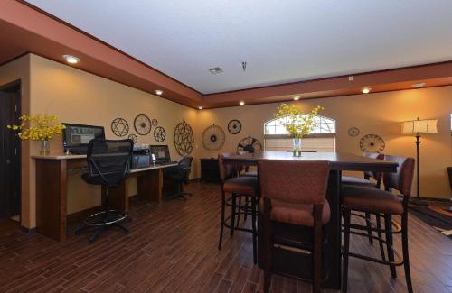 Redmond Hotel | Best Western Plus Rama Inn
