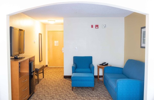 Richmond Hill Hotel | Best Western Plus Richmond Hill Inn