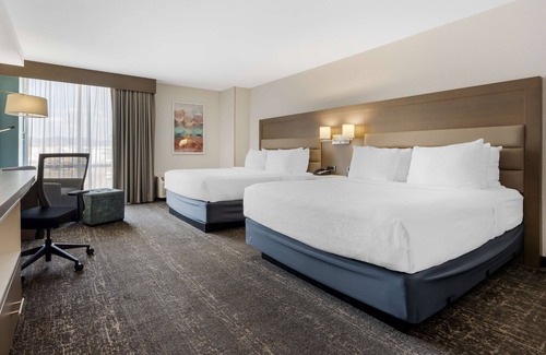 Sparks Hotel | Best Western Plus Sparks-Reno Hotel