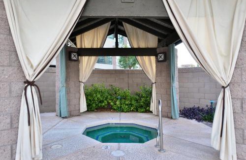 South Scottsdale Hotel | Best Western Plus Sundial
