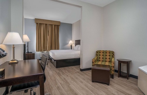 Cedar Point Hotel | Best Western Plus Silver Creek Inn