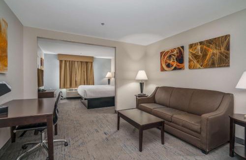 Cedar Point Hotel | Best Western Plus Swansboro Emerald Isle