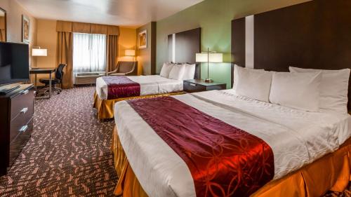 College Park Hotel | Best Western Plus The Woodlands