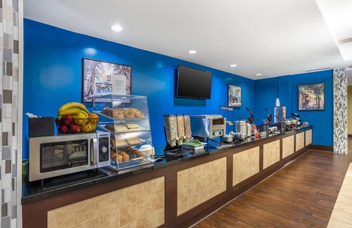 State College Hotel | Best Western Plus University Park Inn & Suites
