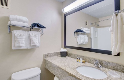Piety Corner Hotel | Best Western Plus Waltham Boston