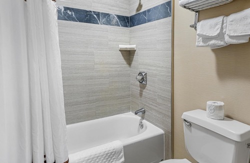 Warwick Hotel | Best Western Providence Warwick Airport Inn