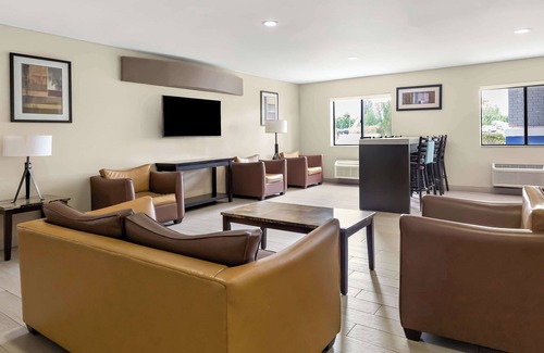 Carbondale Hotel | Best Western Saluki Inn