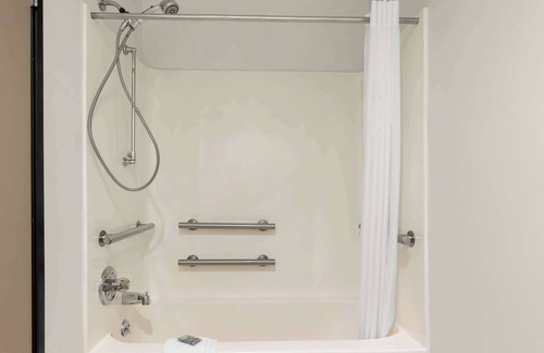 Carbondale Hotel | Best Western Saluki Inn