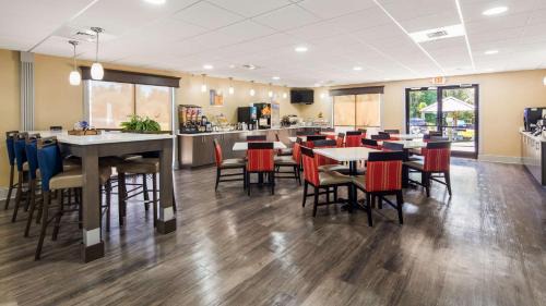 Shallotte Hotel | Best Western Shallotte/Ocean Isle Beach Hotel
