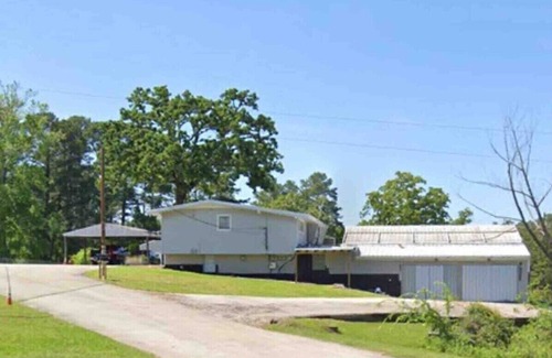 Tyler Casa | BestStays@Bunkhouse affordable lodging, TVs in all BRMS