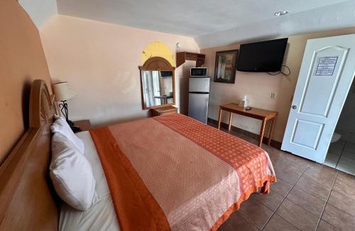 Southeast Houston Hotel | Bestway Inn