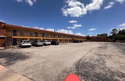 Southeast Houston Hotel | Bestway Inn