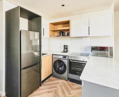 Century City Apartamento | Bethany Apartment ON PARK Century City