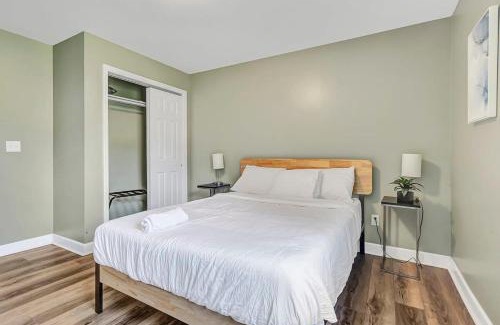 Huntsville Casa | Bethany B Huntsville Oasis
