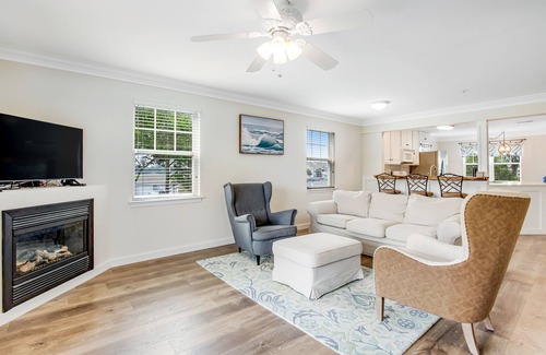 Ocean View Condominio | Bethany Bay Dog-Friendly Getaway w/ Free WiFi, Shared Pool, & Sports Courts