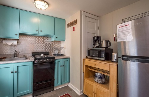 Bethel Casa | Bethel Village Carriage House | 1 Bed, 1 Bath