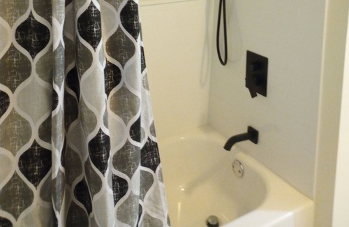 Bethlehem Casa | Bethlehem Home Away from Home with Parking!