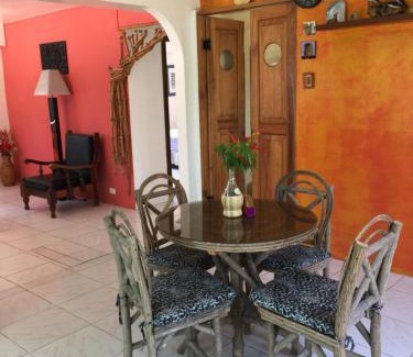 Playas Apartamento | Betty's Beach Condominium