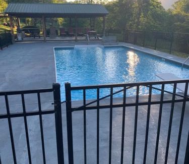 Rabun Gap Casa | Betty's Creek Cabin