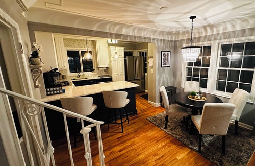 Benson Casa | Between Benson and Dundee in the beautiful Country Club Historic District.