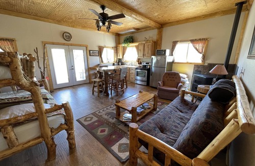 Cody Cabaña | Between Cody & Yellowstone Bunkhouse & Fishing On The Shoshone River(Listing #1)