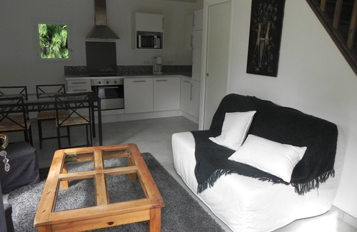 Saint-Jouan-des-Guerets Casa | Entre Saint Malo y Dinard para 4 personas.