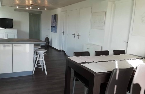 Bonne Chalet De Esquí | Between Lakes and Mountains. Close to Geneva. Spacious 75 m2. Private garden