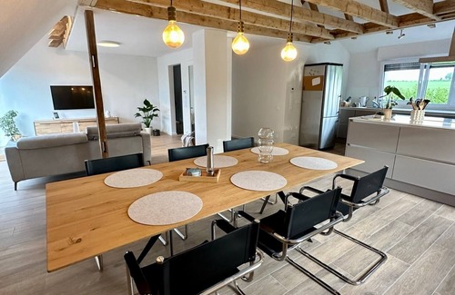 Moehnesee Apartamento | Between Möhnesee and Soest - new and high-quality in the middle of nature!