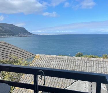 Fish Hoek Apartamento | Between Mountain and Sea