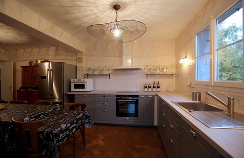 Autun Casa | Entre Wine Route y Morvan, espaciosa casa de campo con piscina ideal para reunirse