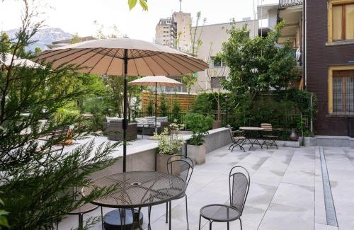 Central Interlaken Apartamento | BetweenLakes Studio ground floor west