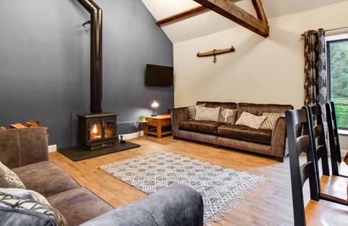 Mawddwy Casa | Beudy Erw'r March in Machynlleth