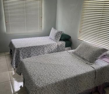 Diego Martin Apartamento | Beverley Manor DIAMOND VALE' 2 Bedroom 1 Bath Apartment