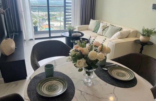 District 9 Apartamento | Beverly Giường Supper King VinWonder Vip Luxury