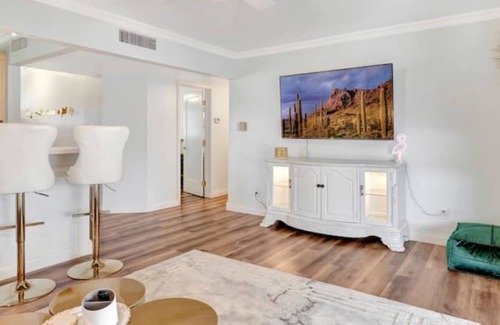 Cavalier Vista Casa | Beverly Hills In Scottsdale
