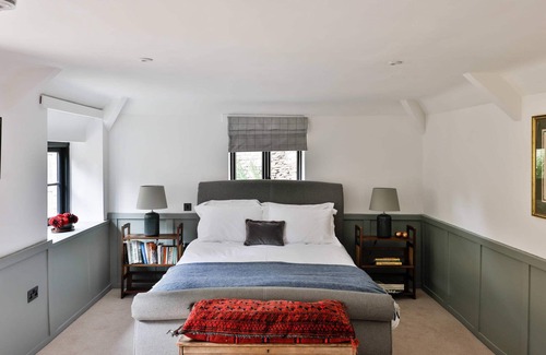 Beverston Otro | Beverston Castle Estate - Cotswolds Sleeps 11