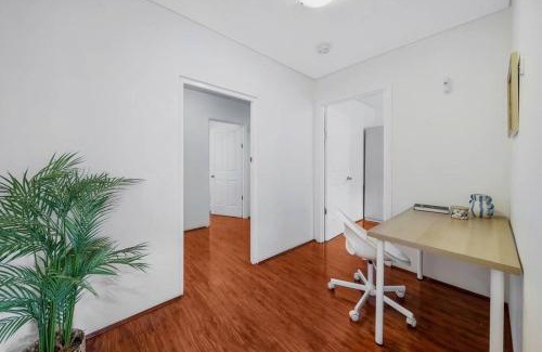 Bexley North Apartamento | Bexley near Train Shopping Airport with Pool 11ppl Ground Floor