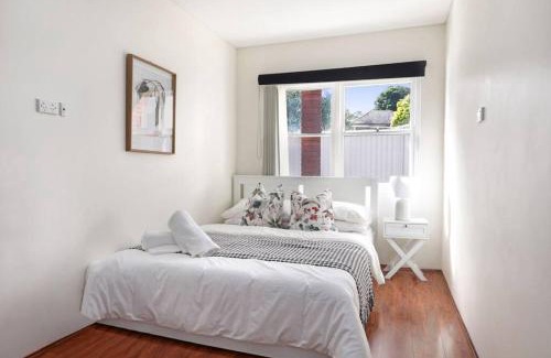 Bexley North Apartamento | Bexley near Train Shopping Airport with Pool 11ppl Ground Floor