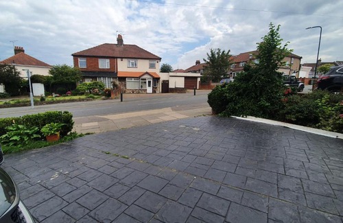 Barnehurst Casa | Bexleyheath Midfield