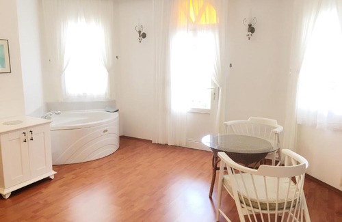 Akyaka Villa | Beyaz Ev Akyaka