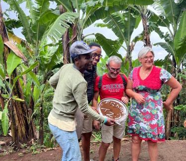 Arusha Cama Y Desayuno | Beyond explorer homes