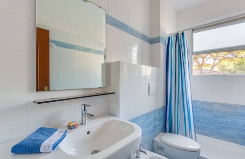 Principina a Mare Apartamento | MÁS ALLÁ DE LOS APARTAMENTOS DEL MAR - APARTAMENTO ESTÁNDAR