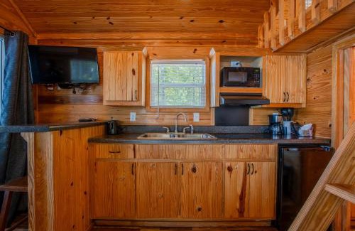 Hillsboro Otro | Beyonder getaway at Wheeler Lake