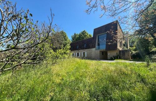Siorac-en-Perigord Casa | BEYTAN AL COUDER Stylish architect house with AC and private pool, village center, golf course and Dordogne river at easy walk