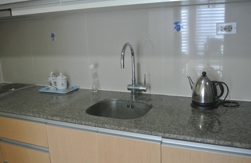 Guadalupe Nuevo Apartamento | BGC One Uptown Residences35H