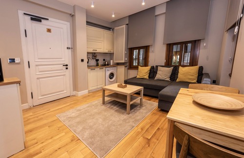 Pera Hotel | Bguest Pera Suites