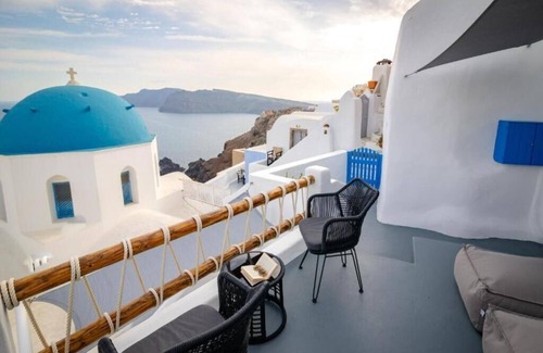 Kamari Apartamento | BH533 - C - Suite Santorini