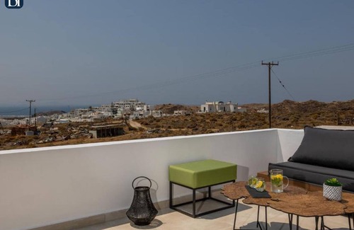 Naxos Town Apartamento | BH672 - C - Suite Naxos