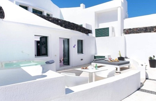 Akrotiri Apartamento | BH977 - C - Suite Santorini