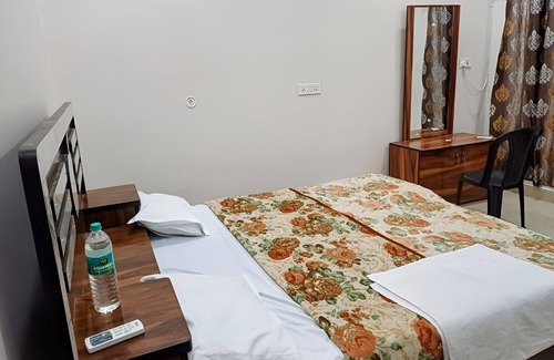 Mathura Hotel | Bhagwat Bhawan